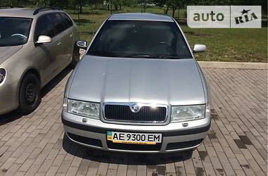 Седан Skoda Octavia 2005 в Кривому Розі