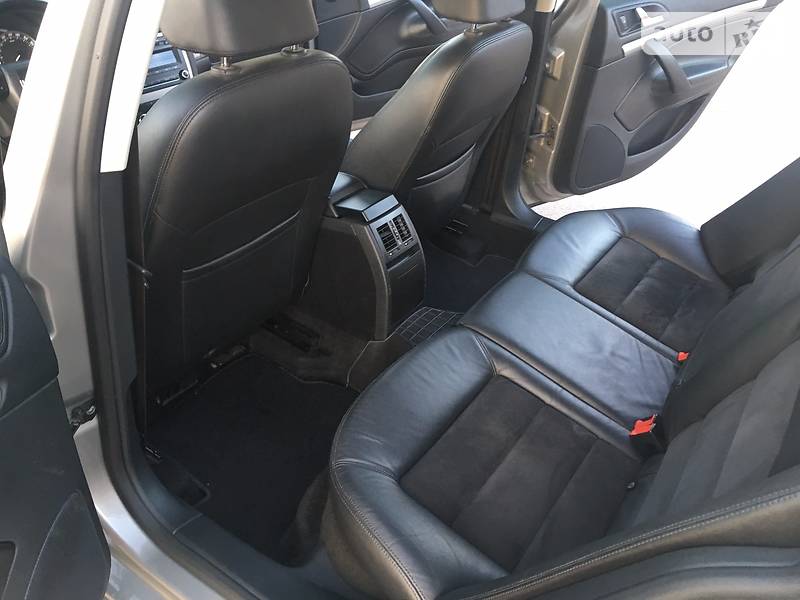 Універсал Skoda Octavia 2011 в Овручі