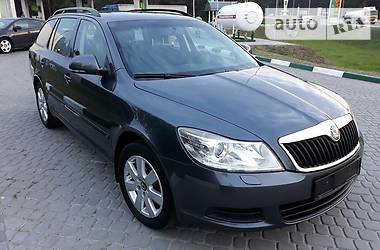 Универсал Skoda Octavia 2010 в Бродах