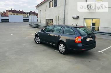 Универсал Skoda Octavia 2011 в Мукачево