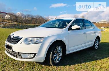 Седан Skoda Octavia 2013 в Черновцах