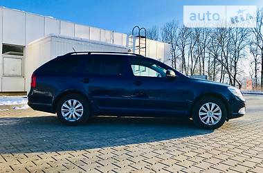 Универсал Skoda Octavia 2011 в Калуше