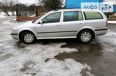 Универсал Skoda Octavia 2001 в Горохове