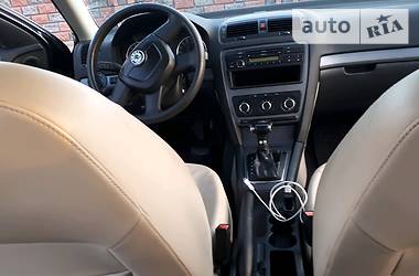 Универсал Skoda Octavia 2010 в 