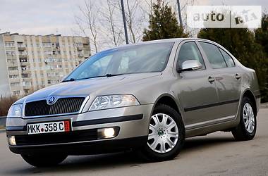 Седан Skoda Octavia 2009 в Дрогобыче