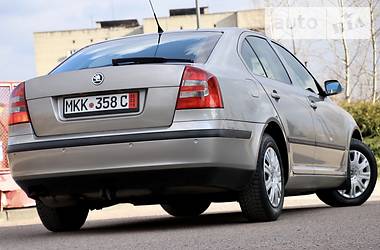 Седан Skoda Octavia 2009 в Дрогобыче