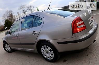 Седан Skoda Octavia 2009 в Дрогобыче