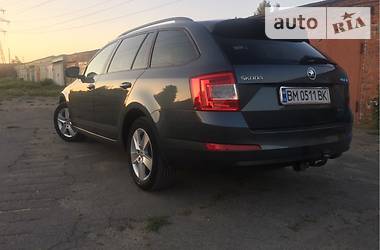 Універсал Skoda Octavia 2015 в Сумах