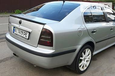 Седан Skoda Octavia 2006 в Києві