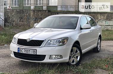 Седан Skoda Octavia 2010 в Дрогобичі