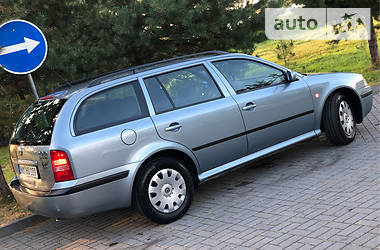 Универсал Skoda Octavia 2006 в Дрогобыче