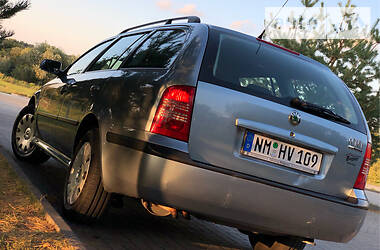 Универсал Skoda Octavia 2006 в Дрогобыче