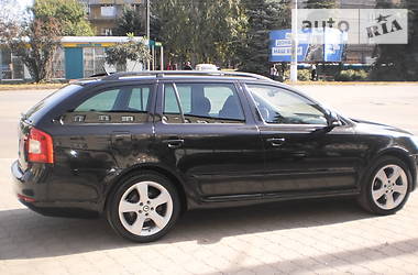 Універсал Skoda Octavia 2011 в 