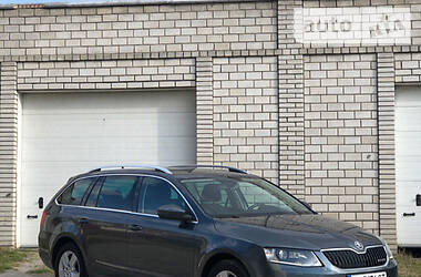 Универсал Skoda Octavia 2014 в Киеве