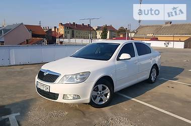 Седан Skoda Octavia 2010 в Мукачево