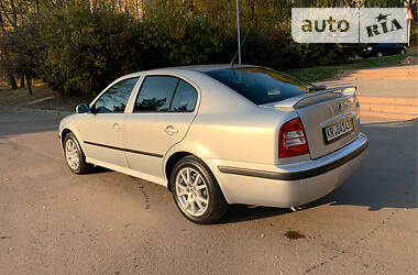 Лифтбек Skoda Octavia 2009 в Житомире