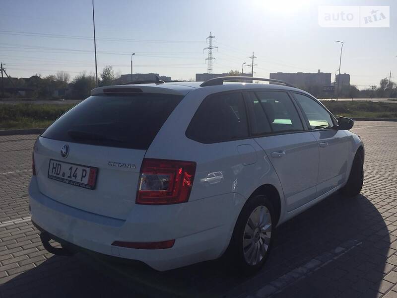 Універсал Skoda Octavia 2016 в Ужгороді