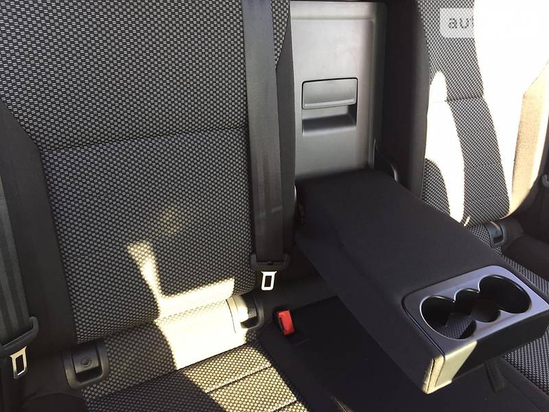 Універсал Skoda Octavia 2016 в Ужгороді
