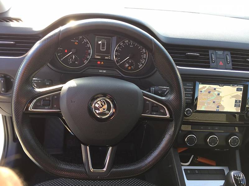 Універсал Skoda Octavia 2016 в Ужгороді