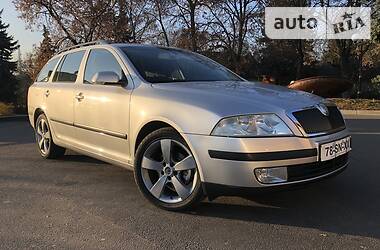 Универсал Skoda Octavia 2006 в Полтаве