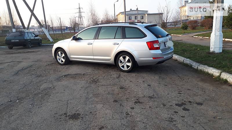 Универсал Skoda Octavia 2014 в Ивано-Франковске