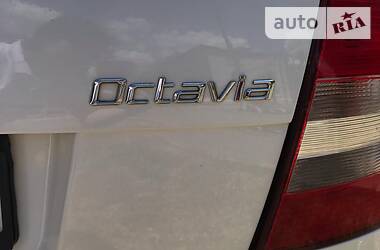 Ліфтбек Skoda Octavia 2012 в 