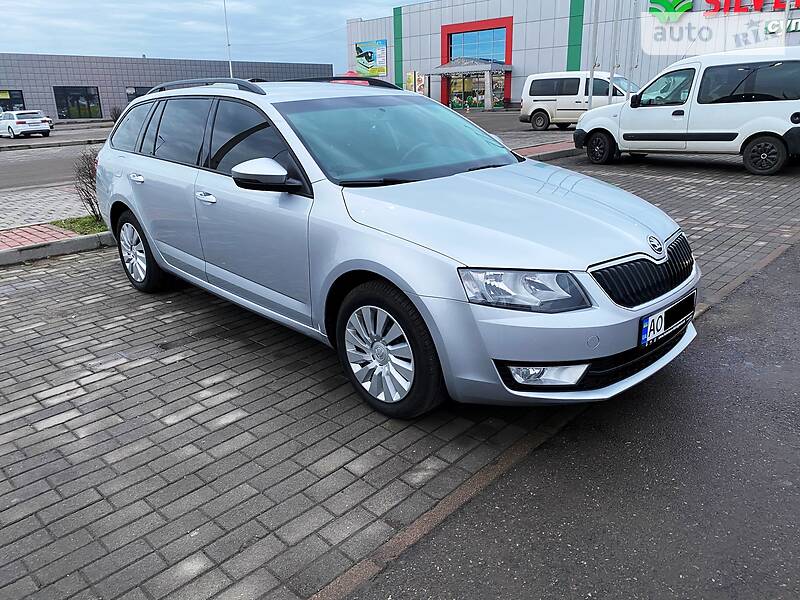 Универсал Skoda Octavia 2013 в Мукачево