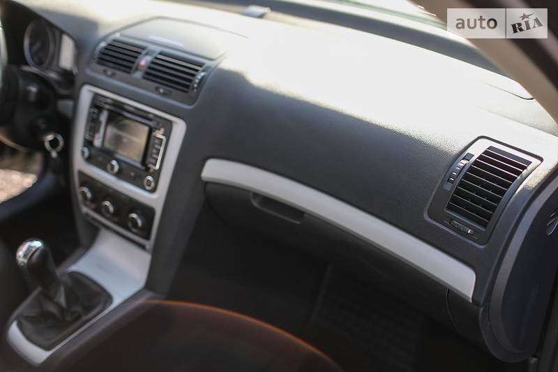 Универсал Skoda Octavia 2009 в Львове