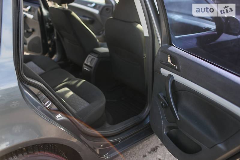 Универсал Skoda Octavia 2009 в Львове