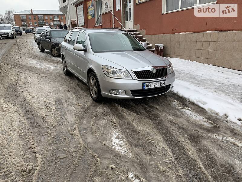 Універсал Skoda Octavia 2010 в Вінниці