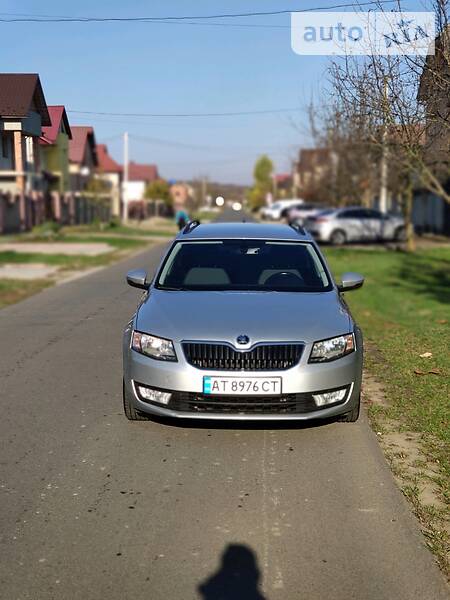 Універсал Skoda Octavia 2015 в Івано-Франківську