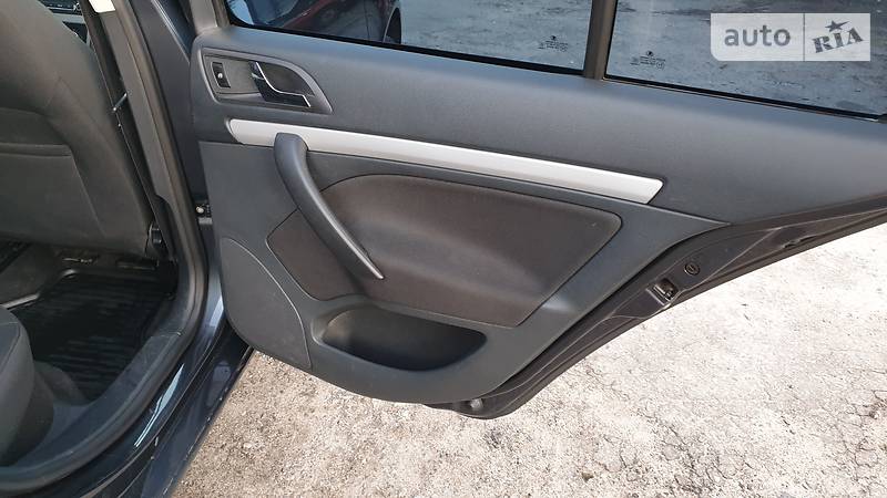 Седан Skoda Octavia 2011 в Харькове фото 15 Седан Skoda Octavia 2011 в Харькове