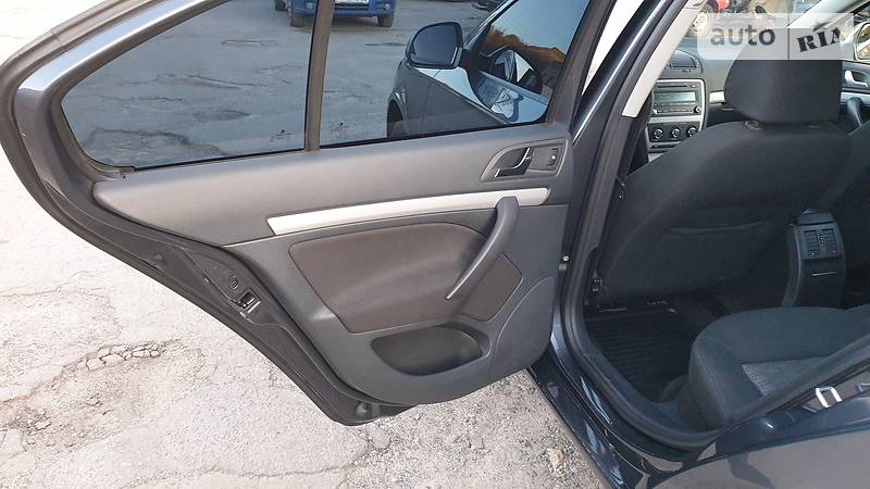Седан Skoda Octavia 2011 в Харькове фото 17 Седан Skoda Octavia 2011 в Харькове