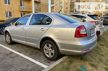 Хэтчбек Skoda Octavia 2012 в Киеве