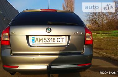 Універсал Skoda Octavia 2012 в 