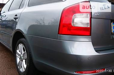 Універсал Skoda Octavia 2012 в 