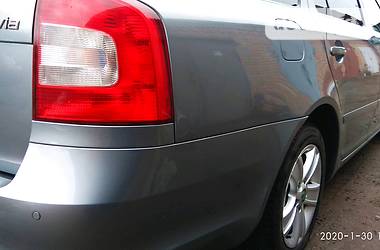 Універсал Skoda Octavia 2012 в 