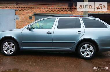Універсал Skoda Octavia 2012 в 