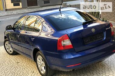 Седан Skoda Octavia 2011 в 