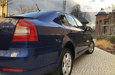 Седан Skoda Octavia 2011 в 