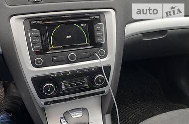 Універсал Skoda Octavia 2010 в 