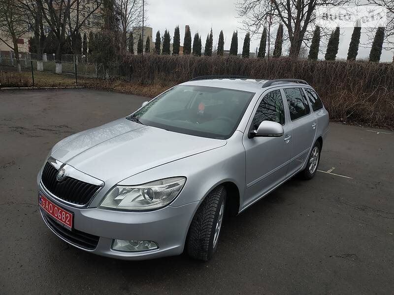 Універсал Skoda Octavia 2009 в 