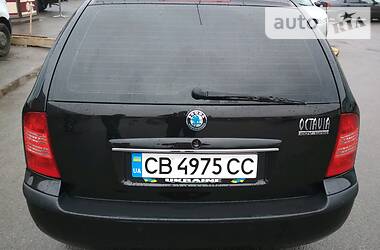 Універсал Skoda Octavia 2004 в 
