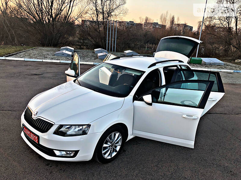 Універсал Skoda Octavia 2015 в Береговому