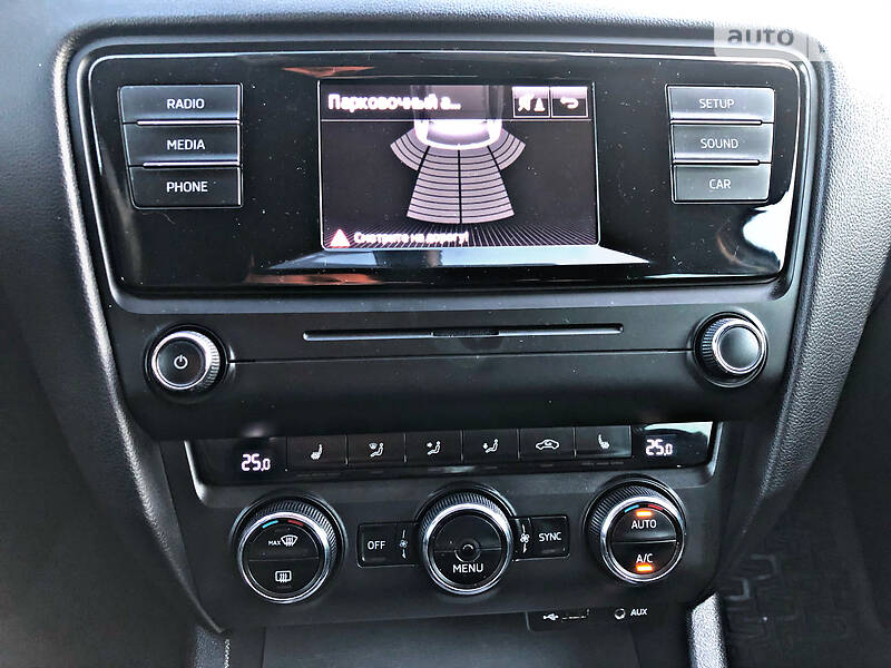 Універсал Skoda Octavia 2015 в Береговому