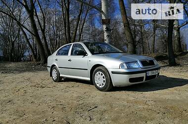 Лифтбек Skoda Octavia 2003 в Полтаве