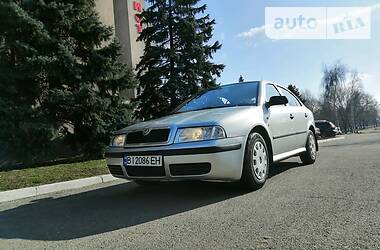 Лифтбек Skoda Octavia 2003 в Полтаве