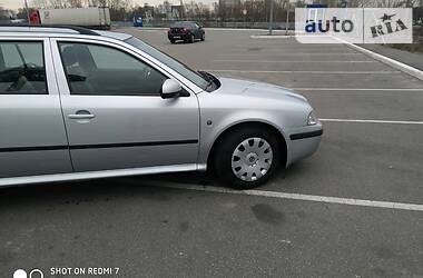 Універсал Skoda Octavia 2010 в 