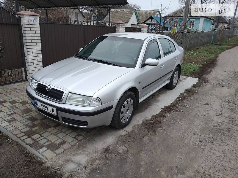 Ліфтбек Skoda Octavia 2006 в Березані