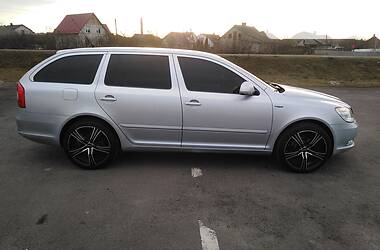 Универсал Skoda Octavia 2009 в Костополе